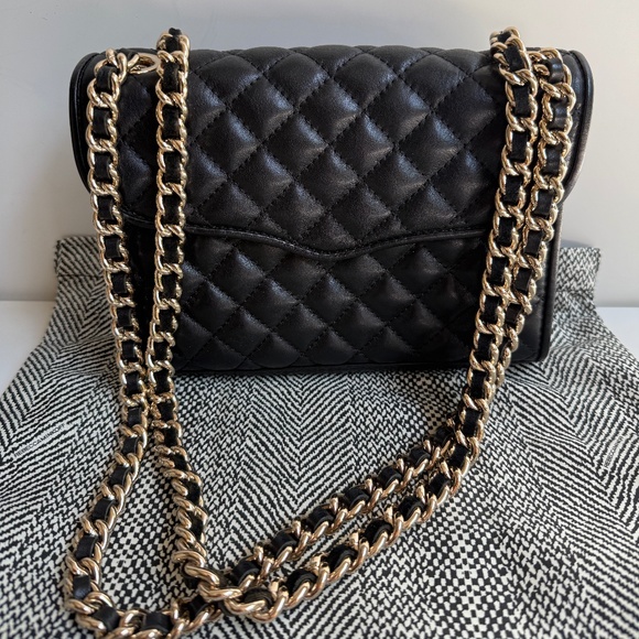 Rebecca Minkoff Handbags - Rebecca Minkoff convertible shoulder bag